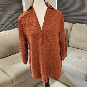 Madison orange polka dot size small woman's top